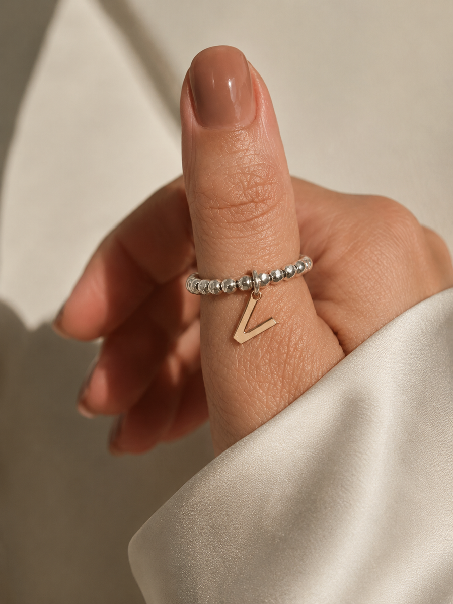 Anello con Lettera Personalizzabile